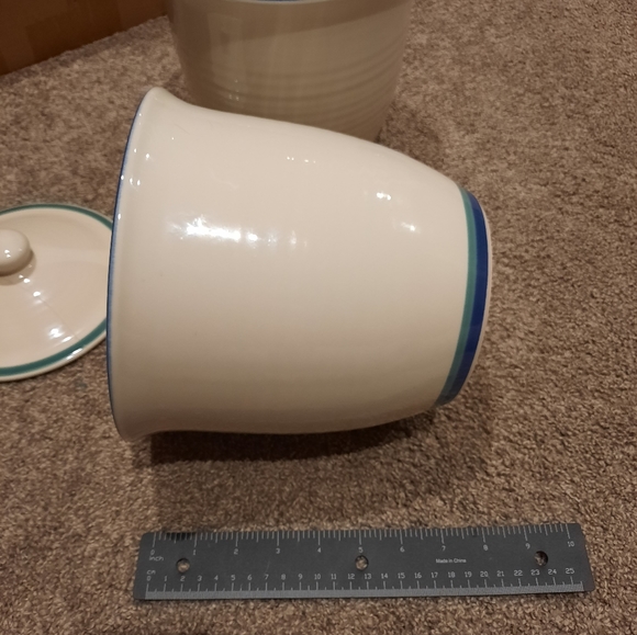 Pfaltzgraff Northwinds large canister(s) with lids - Picture 5 of 5